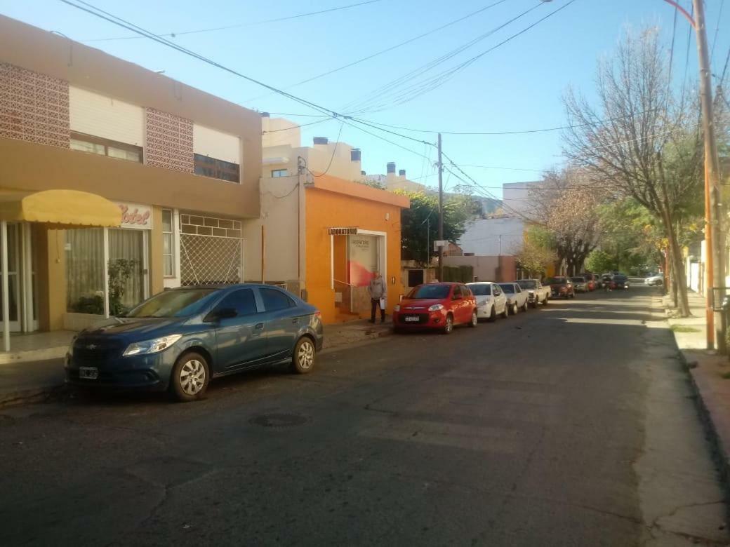 Etna Hotel *